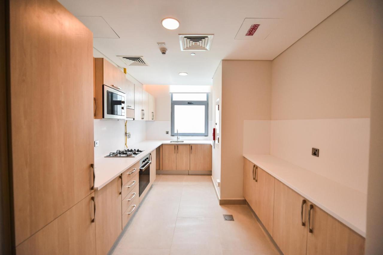Waterfront Hotel Apartment Lusail Екстер'єр фото A typical kitchen in a student flat