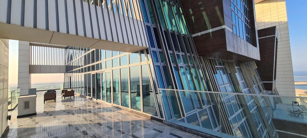 Waterfront Hotel Apartment Lusail Екстер'єр фото The 360° Sky Lounge