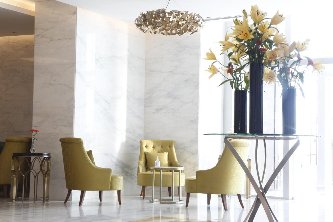 Waterfront Hotel Apartment Lusail Екстер'єр фото The lobby of the hotel
