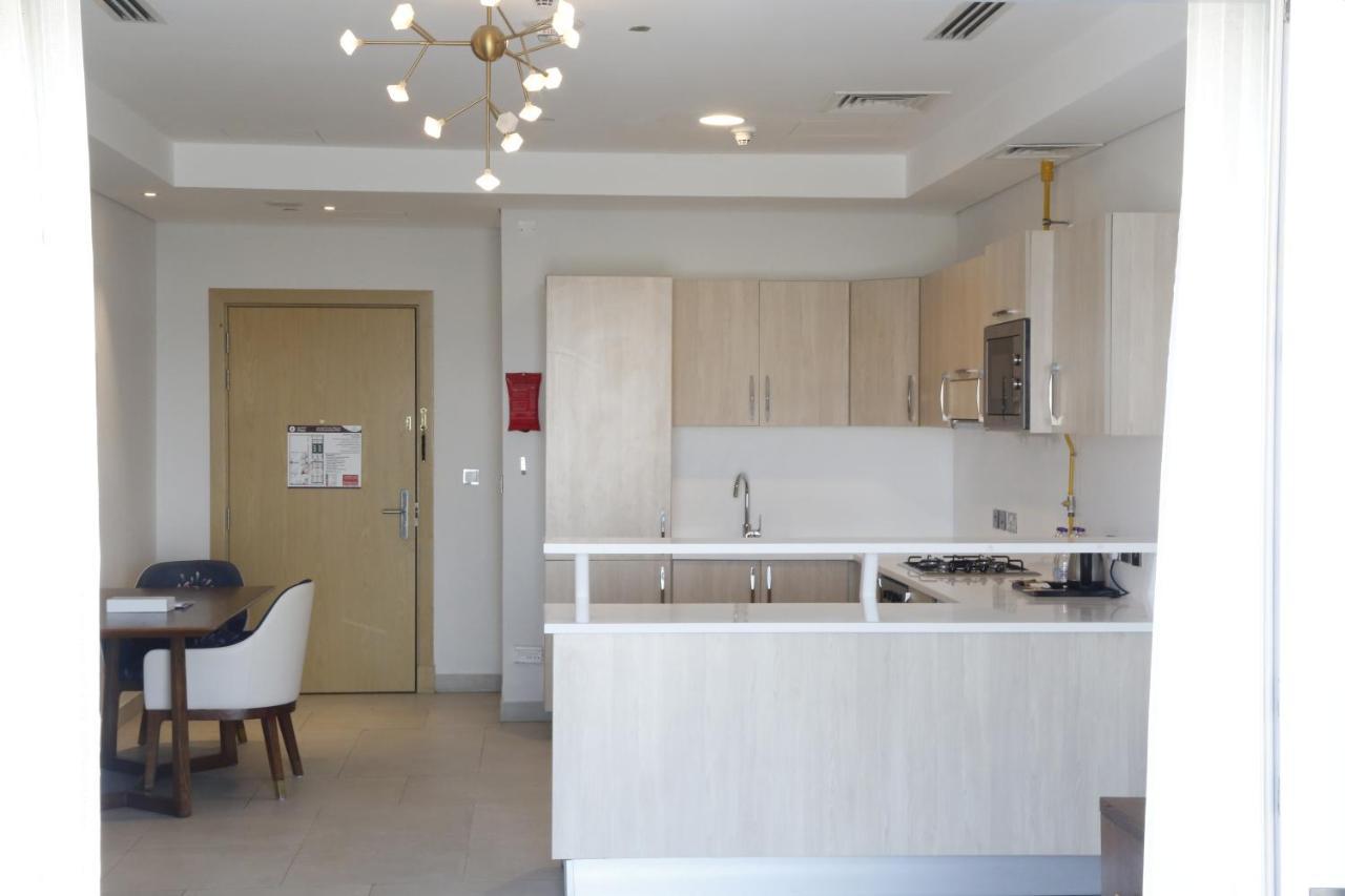 Waterfront Hotel Apartment Lusail Екстер'єр фото A kitchen in a typical apartment